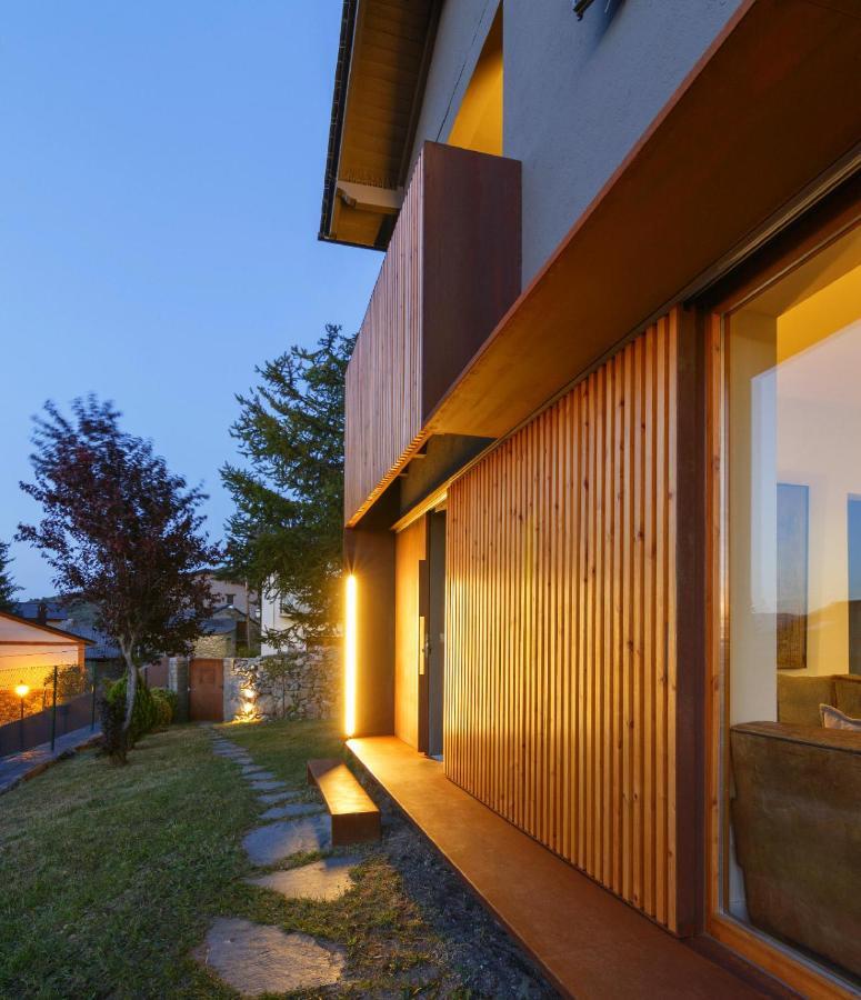 Villa Fantastica Casa De Diseno En Alp Extérieur photo