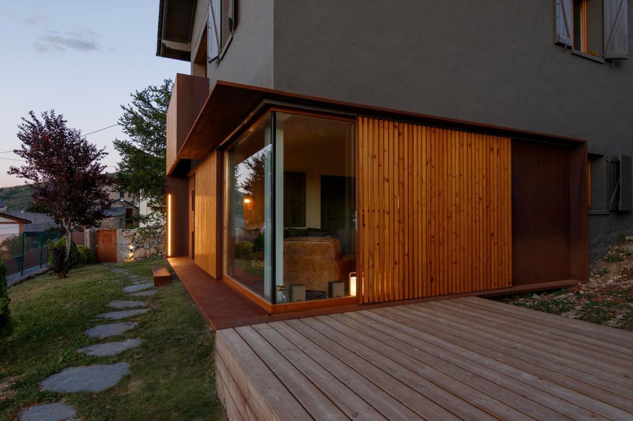 Villa Fantastica Casa De Diseno En Alp Extérieur photo
